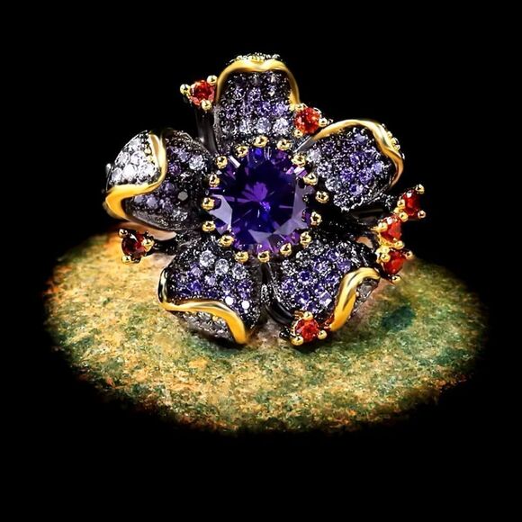 925 Sterling Silver Floral Blossom With Amethyst inspired crystal accent - Picture 3 of 16